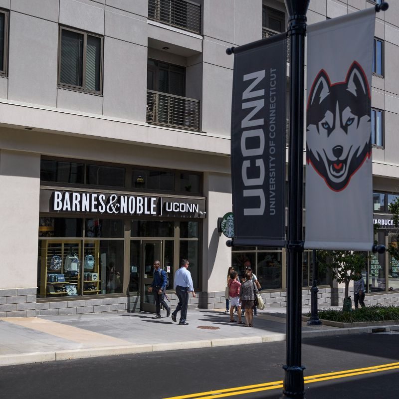 Barnes & Noble UConn